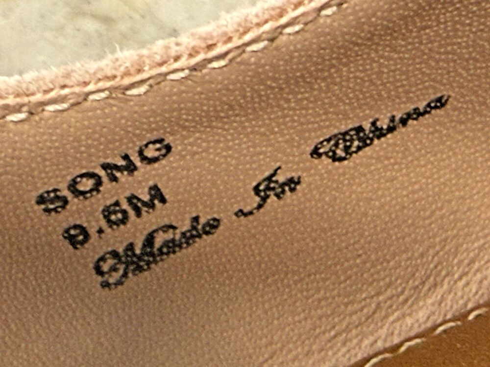 Donald Pliner Rosette Suede Slingback Heel Memory Foam Leather Insole Size 9.5 M - Picture 2 of 13